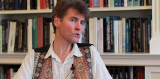 Una historia radical del mundo, de Neil Faulkner: Mirando a la historia desde abajo Neil Faulkner