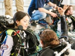 Varios vloggers se entrenan con la Agencia Europea del Espacio para jugar a Mass Effect: Andromeda