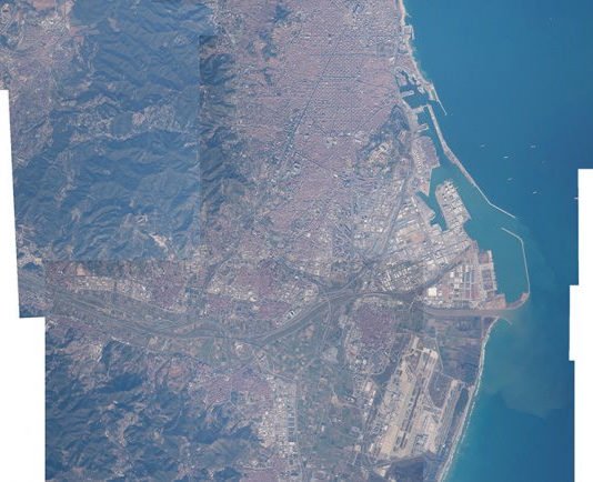 El astronauta Thomas Pesquet fotografía Barcelona a alta resolución desde la Estación Espacial Internacional