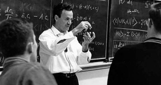 Crítica publica «Seis piezas fáciles», del Premio Nobel de Física Richard Feynman