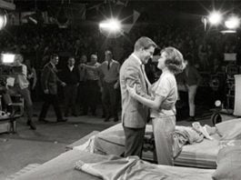 Historia de las series, de Toni de la Torre: un gran paseo por la vida seriéfila de la TV