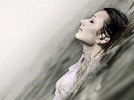 Un lugar a donde ir, de María Oruña: para pasar un rato sin complicaciones