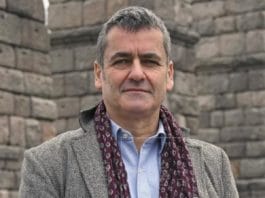 “Isabel la Católica” de Giles Tremlett: una biografía laudatoria de más luces que sombras