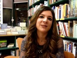 Victoria Álvarez saluda a los amigos de Fantasymundo