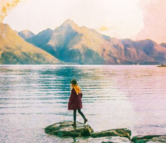 «La llamada del crepúsculo», la primera novela juvenil de Sarah Lark, llega en junio