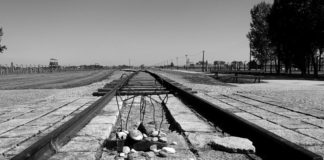 La Esfera de los Libros publica «Una larga noche»