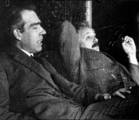 «Quántum» (Einstein, Bohr y el gran debate sobre la naturaleza de la realidad), de Manjit Kumar Einstein y Bohr