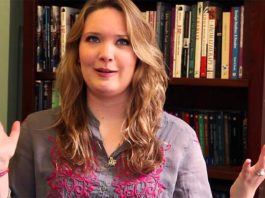 Sarah J. Maas anuncia la publicación de su primera novela de fantasía para adultos: Crescent City Sarah J. Maas