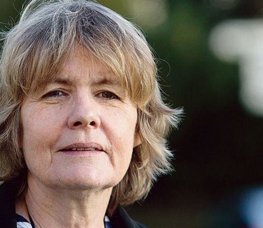 La obra de Fred Vargas, reeditada en septiembre por Siruela en una biblioteca conmemorativa