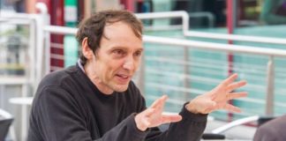 «Cuántica», de Philip Ball: Un ensayo crítico y posibilista alejado de tópicos Philip Ball