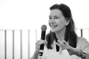 Louise Erdrich Louise Erdrich