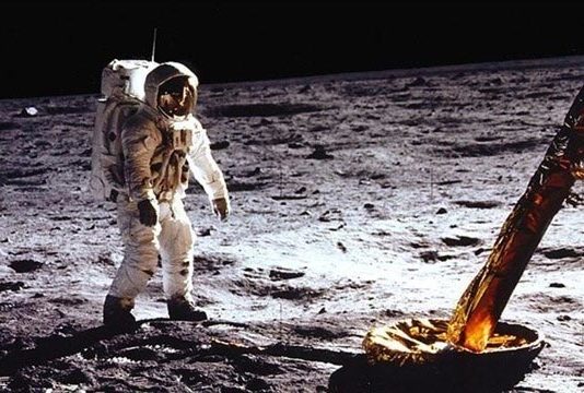 «Apolo 11», de Todd Miller: Un documental que seduce y fascina Apolo 11, de Todd Miller