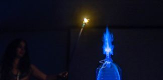 Robots, experimentos y números complejos, la nueva era de la divulgación científica Lucía García, asesora científica, en la jornada Internet y Ciencia de TLP Innova | Fuente: Alby Martín