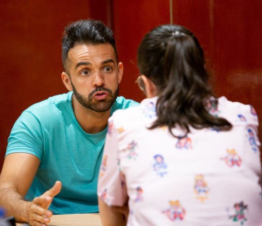 Miguel Antelo y el camino de las voces maravillosas Miguel Antelo en TLP Tenerife. | Fuente: Nhacho Rodríguez