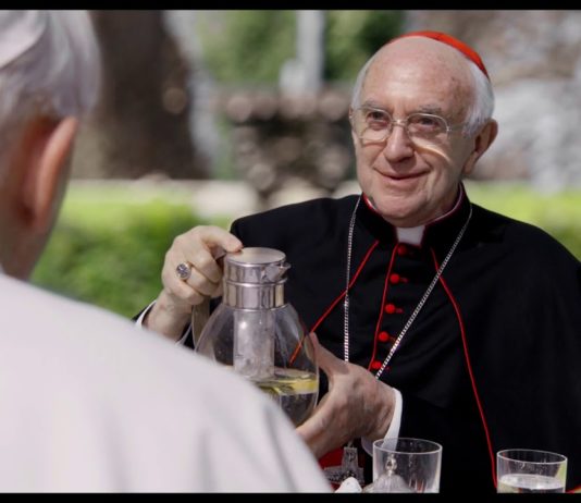 Los dos papas: tráiler del film de Netflix que protagonizan Anthony Hopkins y Jonathan Pryce Los dos papas tráiler