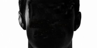 Llega a las librerías Un hombre decente, la nueva novela de John le Carré, publicada por Planeta