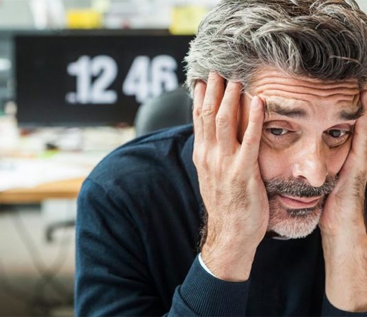 Descubren la razón por la que el estrés extremo produce canas Estrés y canas