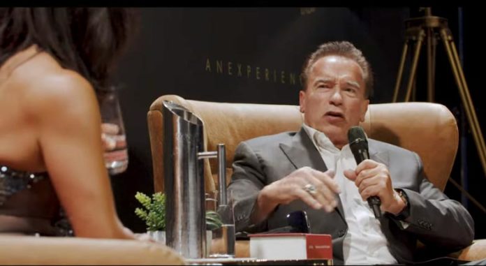 Arnold Schwarzenegger sobre Conan Rey