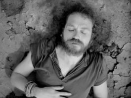 Benceno en la piel, de Román Sanz: Una de zombis original