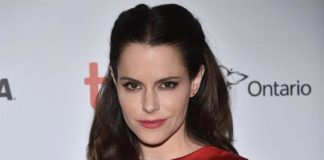 Emily Hampshire se une a Adrien Brody en la serie Chapelwaite, basada en una historia de Stephen King Emily Hampshire