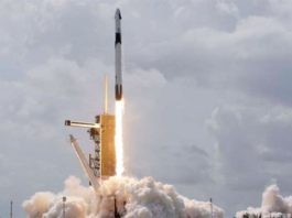 SpaceX culmina su logro histórico: los dos astronautas llegan a la Estación Espacial Internacional Despegue del Falcon 9 de SpaceX