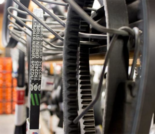 5 consejos para ahorrar al comprar online las piezas para tu coche Piezas de coches