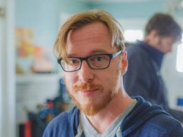 «Recursión» de Blake Crouch – Realidades rotas y entretenimiento de calidad