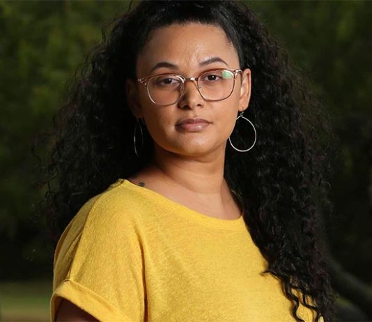 El día 8 de octubre sale a la venta «Cenicienta ha muerto» por Kalynn Bayron Kalynn Bayron