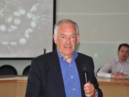 “¿Qué es la química?”, de Peter Atkins: Ofrece una visión general y nada complaciente Peter Atkins, químico británico