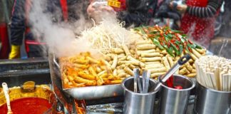 Street Food Latinoamérica de Netflix y su homenaje a la comida ‘callejera’ Street Food - Comida