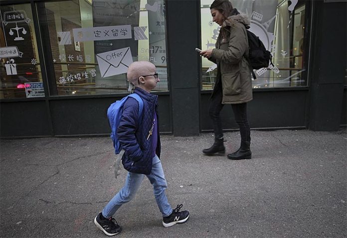 Meghan Waldron, estudiante con progeria