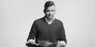 «Stay gold» de Tobly McSmith por Fandom Books: Evolución personal, búsqueda de uno mismo y personajes LGTB Tobly McSmith