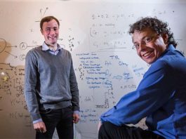 A la venta Bullshit: contra la charlatanería, de Carl T. Bergstrom y Jevin D. West, en Capitán Swing Carl T. Bergstrom y Jevin D. West