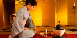 Quaterni publica El libro del té (Ed. anotada e ilustrada), de Kakuzō Okakura y Lu Yu Ceremonia del té en Japón