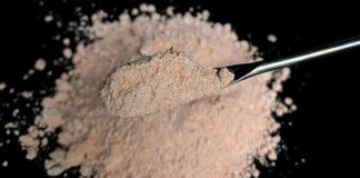 Los residuos mineros podrían utilizarse para abaratar el combustible de hidrógeno Feldespato en polvo para abaratar el combustible de hidrógeno