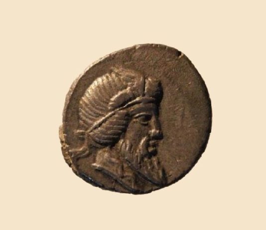 Análisis de denarios romanos descubre evidencia de crisis financiera Uno de los denarios romanos analizados