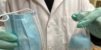 Las mascarillas desechables podrían usarse para mejorar el cemento y el concreto Los investigadores de WSU desarrollaron un proceso para fabricar diminutas fibras de mascarilla