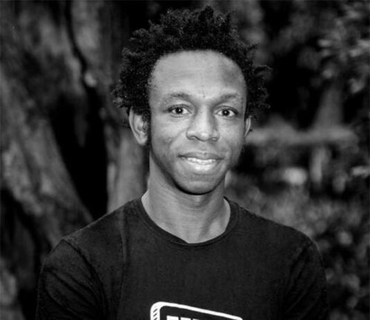 Viaje al país de los blancos, de Ousman Umar: Un libro que se lee en un suspiro, una experiencia que se te queda dentro Ousman Umar