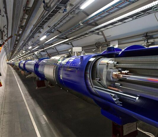 CERN: El LHC comenzará mañana a aplicar una energía récord Corte 3D del dipolo del LHC