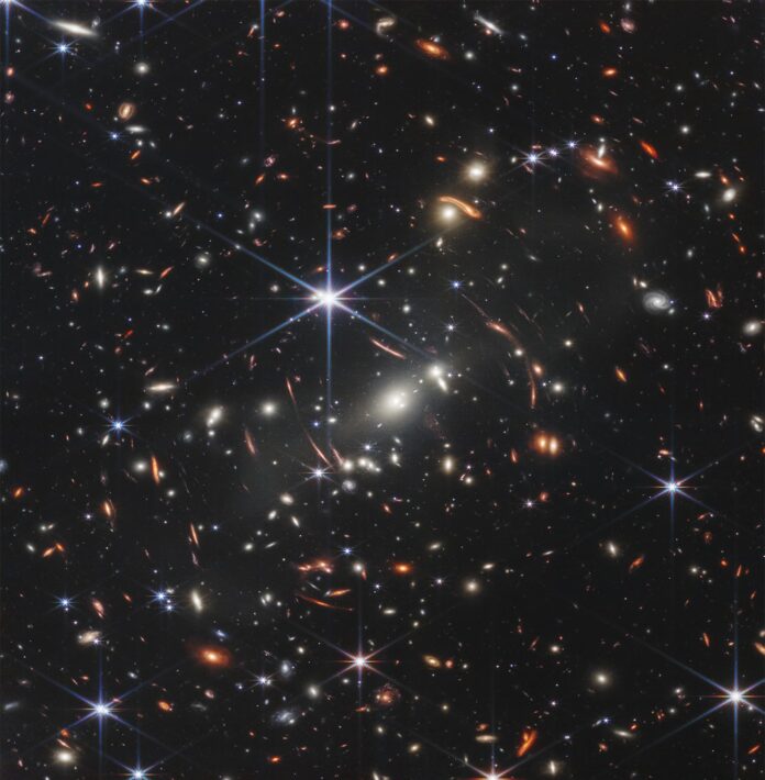 El telescopio espacial Webb de la NASA ofrece la imagen infrarroja más profunda del universo hasta el momento