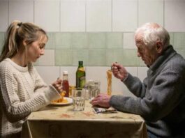 Pink Moon (FICX): Comedia negra sobre la muerte y el duelo, pero también sobre la madurez Pink Moon (2022)