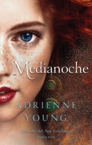 Medianoche Adrienne Young noticia crítica reseña