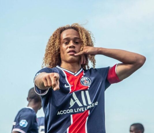 Los 5 mejores talentos de fútbol en ascenso de 2023 Xavi Simmons - Fútbol