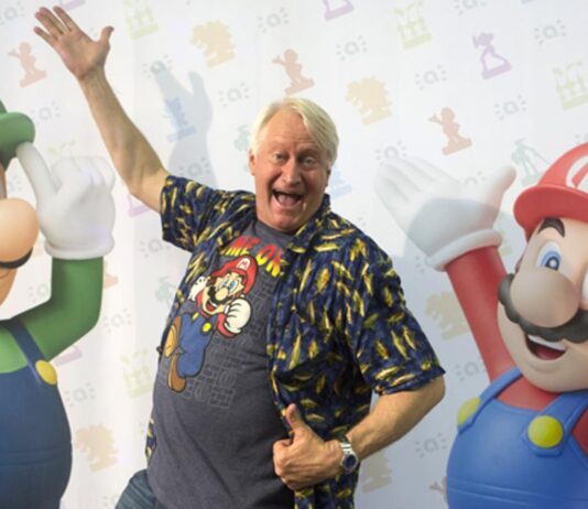 Charles Martinet «cuelga» el micrófono y no interpretará a Super Mario en sus próximas entregas