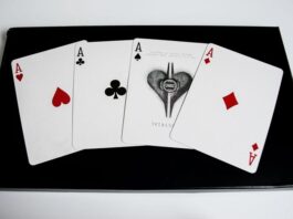 Desenmascarando mitos comunes sobre la estrategia de Blackjack en línea Blackjack en Línea