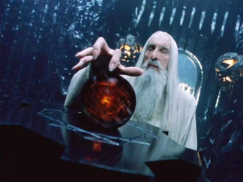 Christopher Lee compartió una cerveza con Tolkien 1 saruman tolkien
